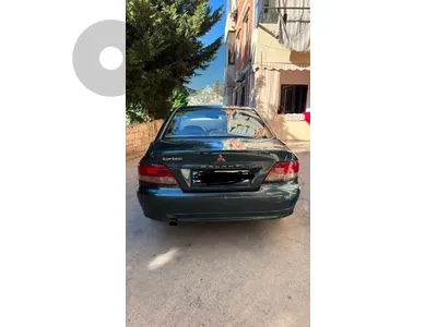Mitsubishi Galant 2001