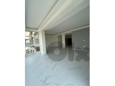 Apartment for Rent in Hazmieh - شقة للإيجار في الحازمية