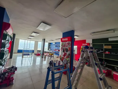 Prime location shop in Mazraat Yachouh, Maten.
