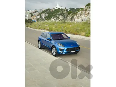 Porsche Macan S 2015 MY - Company source - Panoramic roof