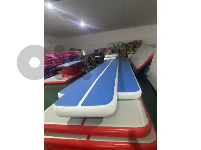 Air track from 1 m to 15 m all sizes available.