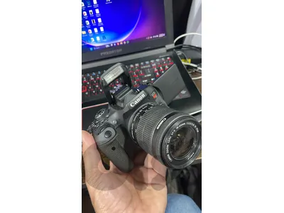 Canon rebel t6i (750D)