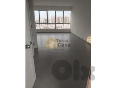 Bourj hammoud office prime location for rent Ref#2675
