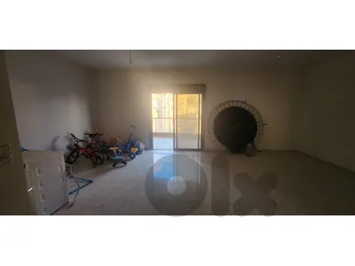 GMC280AJ Apartment for sale in Jdeideh -  شقة للبيع في الجديدة