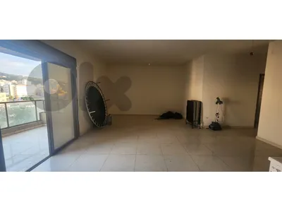 GMC280AJ Apartment for sale in Jdeideh -  شقة للبيع في الجديدة