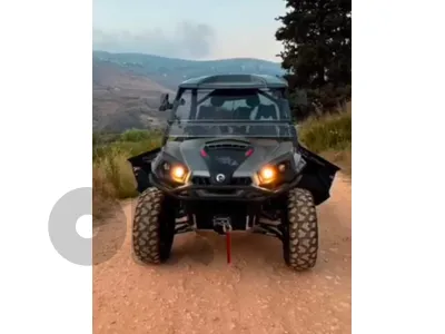 can am commander