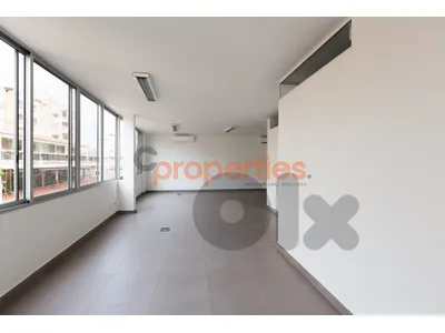 Office for rent in Hamra -  مكتب للإيجار في الحمرا CPBMKH06