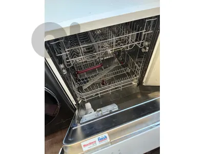 Bloomberg dishwasher