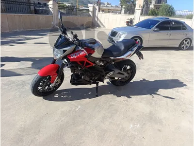 aprilia shevir 750cc