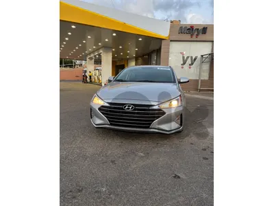 Hyundai Elantra 2019 SE