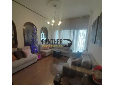 Elegant apartment in Gemmayzeh Ref#MC113شقة في الجميزة للبيع