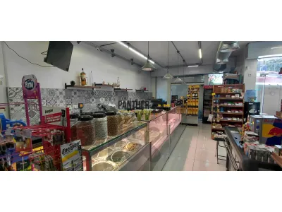 Supermarket fully equipped in Sioufi Achrafieh for rent Ref#MC114