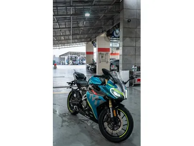 cf moto 320 sr