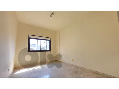 Apartment For Sale in Zalka شقة للبيع في الزلقا