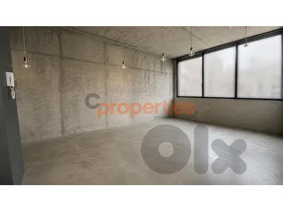 Office for rent in Badaro – مكتب للإيجار في بدارو CPBZK07