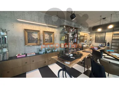 Office for rent in Badaro – مكتب للإيجار في بدارو CPBZK08