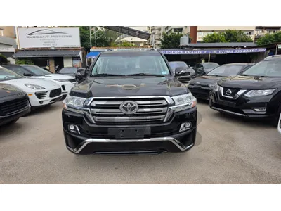 Toyota Land Cruiser 2016 5.7 VXS company source