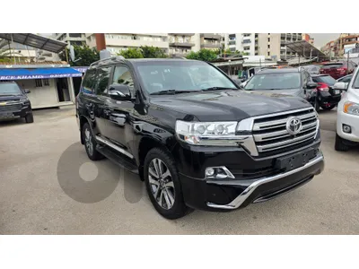 Toyota Land Cruiser 2016 5.7 VXS company source