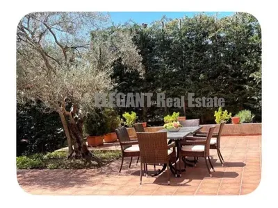 Villa for Rent in Kleiat | 450 Sq.m | 500 Sq.m Garden