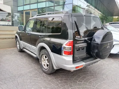 Mitsubishi Montero 2002