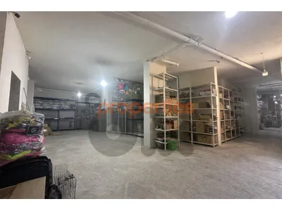 Warehouse For Sale in Blaybel – CPDD83