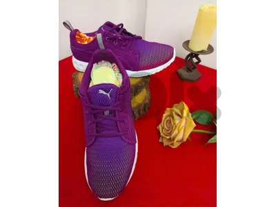 shoes different colors and sizes