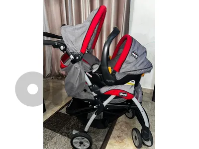 carseat and stroller - poussette chicco like new