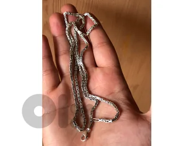 سنسال فضه925 مشغول و مزغراف الوزن 17.50 و ناعم