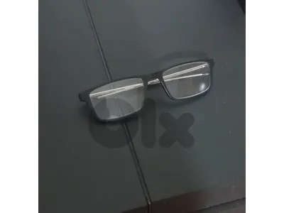 نظارات طبية 2.5