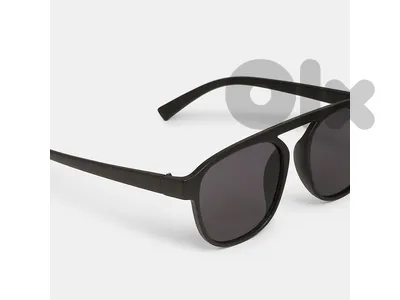 bershka black round sunglasses
