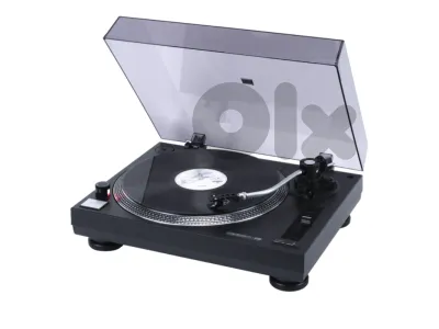 Reloop RT-1-BT Bluetooth Belt Drive Turntable