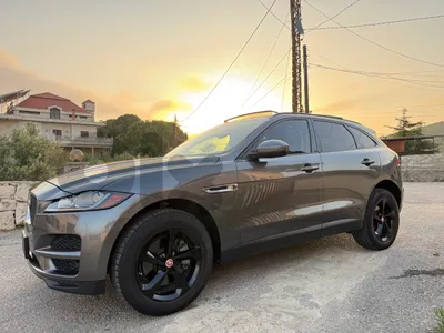 Jaguar F-Pace 2017 35t ! Premium ! 6 Cylinder !