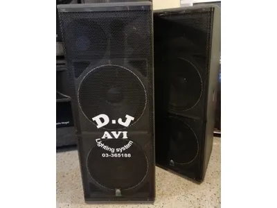 Two speakers for sale in an excellent condition