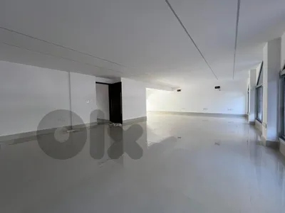 Showroom For Sale in Koraytemصالة للبيع في قريطم