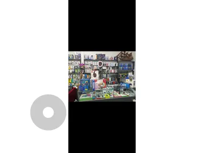 decore and mobile accessories