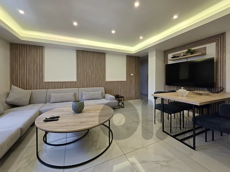 GMC198LG Apartment for rent in Achrafieh - شقة للإيجار في الأشرفية