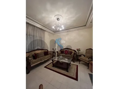 GOOD DEAL ! SPACIOUS APT IN ZOUKAK AL BLAT | 220SQ | BTMA-1418