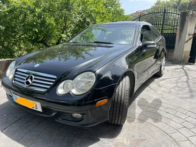 Mercedes-Benz C-Class 2005