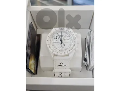 OMEGA X SWATCH SNOOPY EDITION