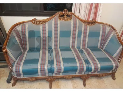 Sofa and Table