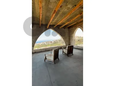 Very unique! Mtayleb 630 sqm Core and Shell!