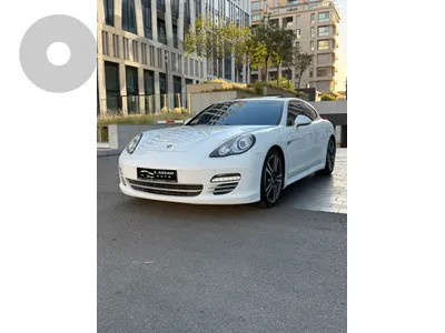 Porsche Panamera 2013