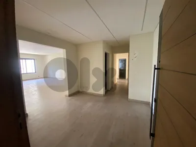 Apartment for Rent in Hamraشقة للإيجار في الحمرا
