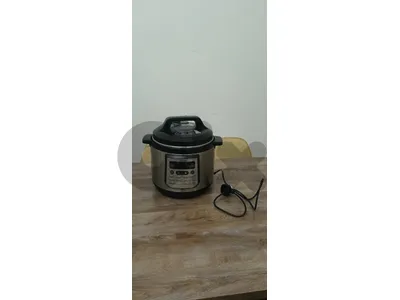 طنجرة ضغط كهربائية
