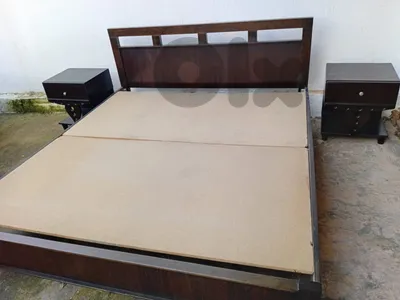 تخت مجوز 170 كموند. موجود مفروشات.