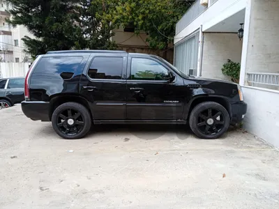 Cadillac Escalade 2011