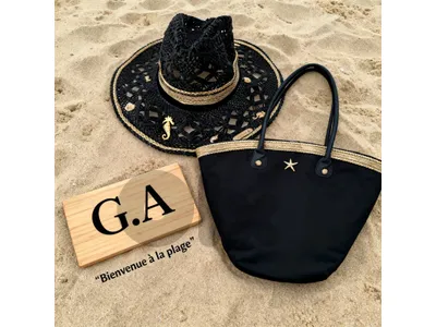 One Hat. Endless summer vibes! One Hat. Endless summer vibes!