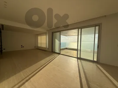 Apartment for sale at Rawche/شقة للبيع في الروشة