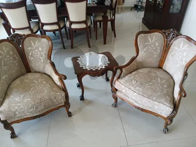 louis 15 corner