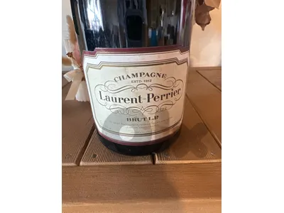champagne ESTD.1812 made in france